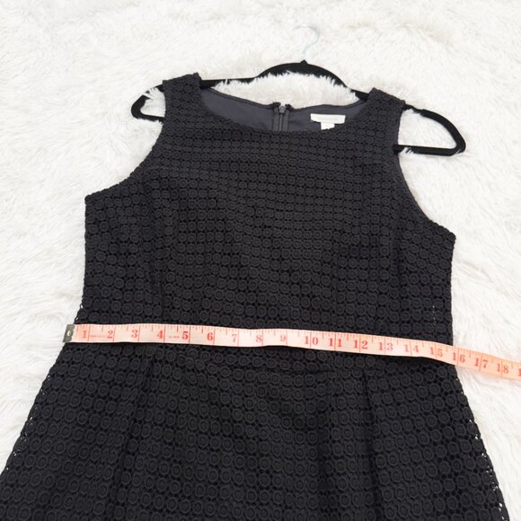 Women Garnet Hill Sleeveless Eyelet Knee Length Dress in Black Size 10 - Picture 4 of 9